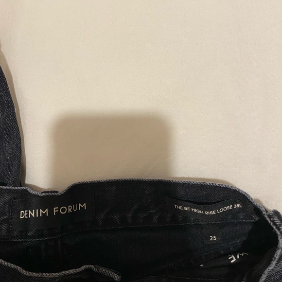 Denim forum high rise boyfriend jean loose 28L - Picture 2 of 4